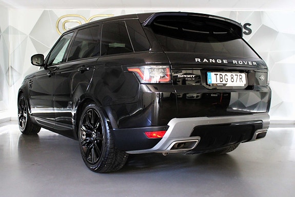 Land Rover Range Rover Sport 10 of 25