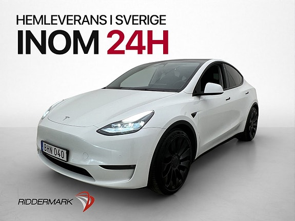 Tesla Model Y 4 of 30