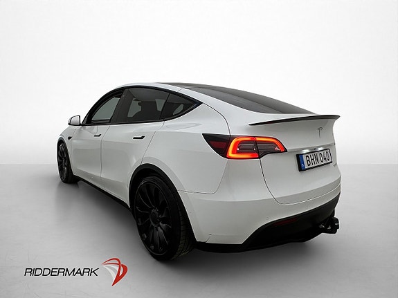 Tesla Model Y 6 of 30