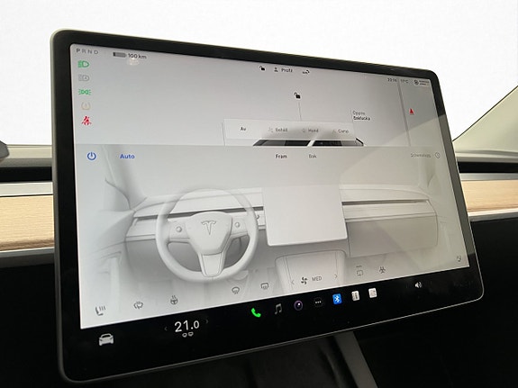 Tesla Model Y 19 of 30