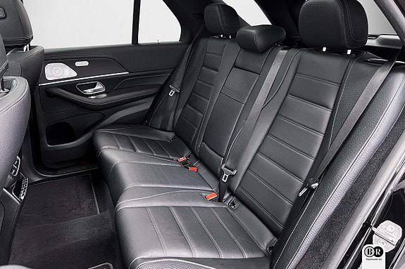 Mercedes-Benz GLE350 de 18 of 23