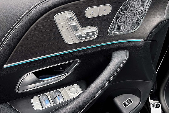 Mercedes-Benz GLE350 de 13 of 23