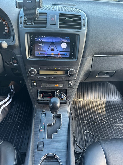 Toyota Avensis 9 of 13