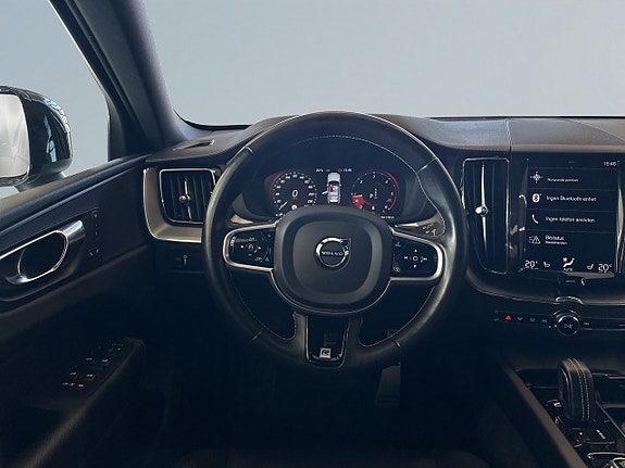 Volvo XC60 9 of 18