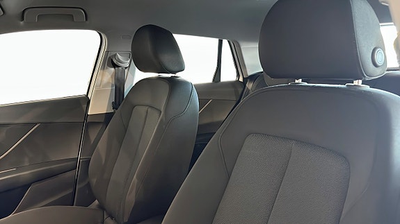 Audi Q2 8 of 19