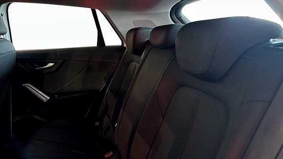 Audi Q2 13 of 19