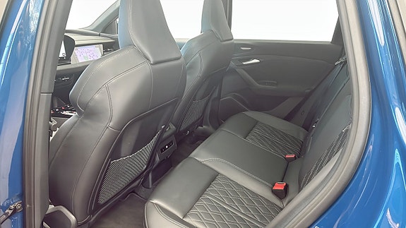 Audi S6 e-tron 13 of 15