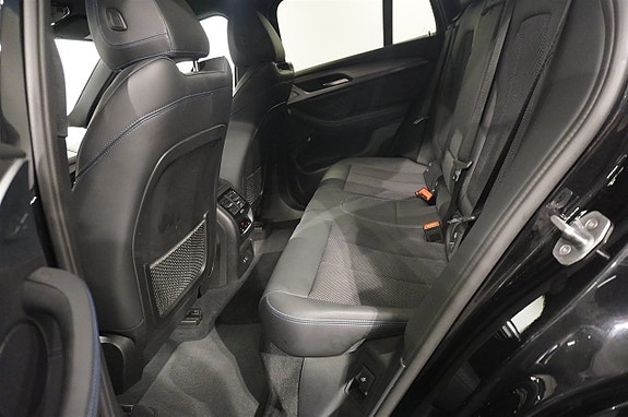 BMW X4 9 of 12