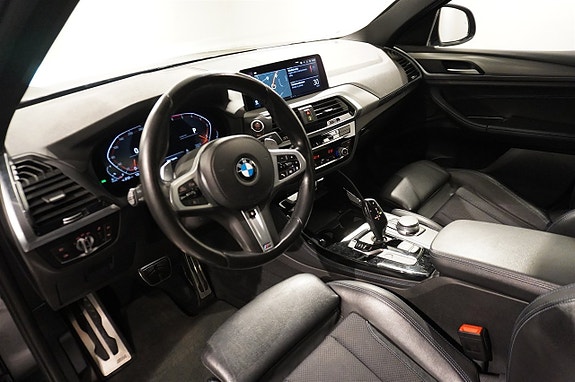 BMW X4 7 of 12