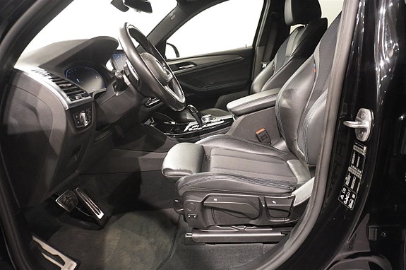 BMW X4 8 of 12