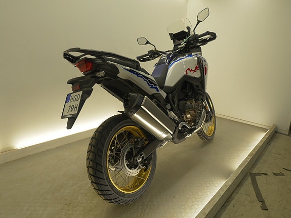 Honda CRF1100 Africa Twin DCT  Demo 3 of 5