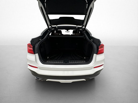 BMW X4 25 of 30