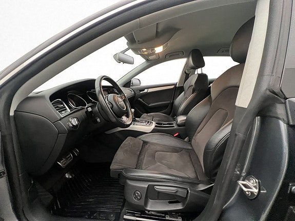 Audi A5 9 of 30