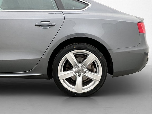 Audi A5 28 of 30