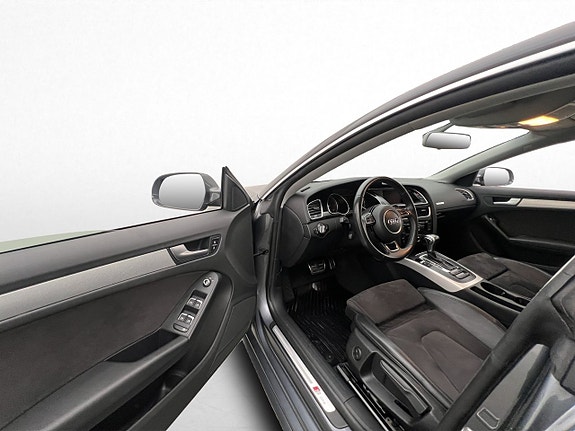 Audi A5 8 of 30