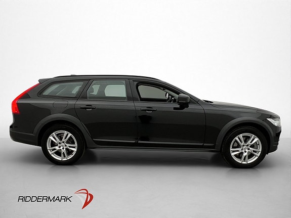 Volvo V90 Cross Country 5 of 5