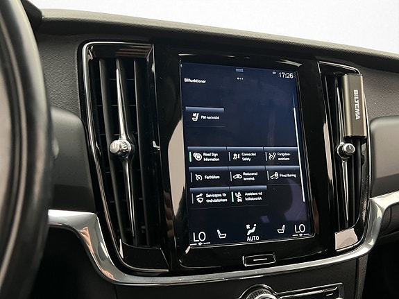 Volvo V90 Cross Country 20 of 30