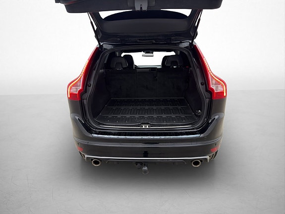 Volvo XC60 20 of 25