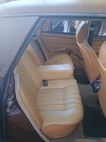 Rover P6 2 of 8