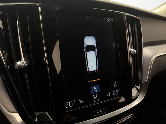 Volvo V60 Cross Country 19 of 30
