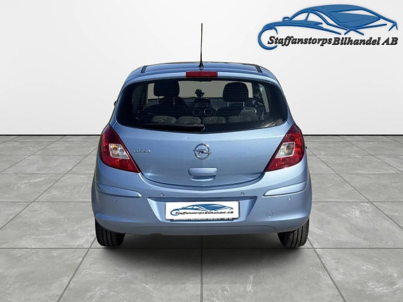 Opel Corsa 6 of 13