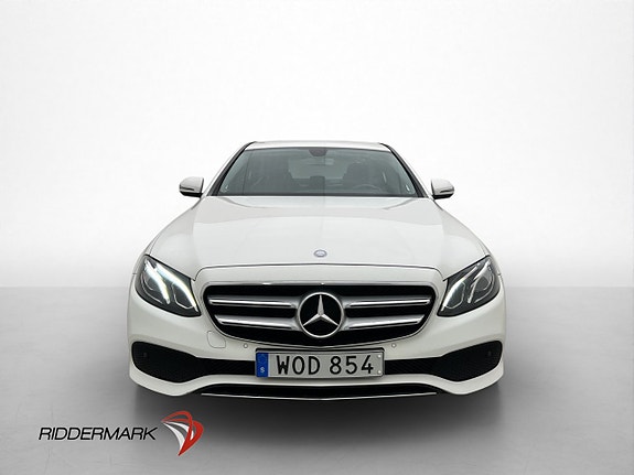 Mercedes-Benz E220 d 3 of 5