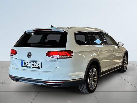 Volkswagen Passat Alltrack 5 of 5