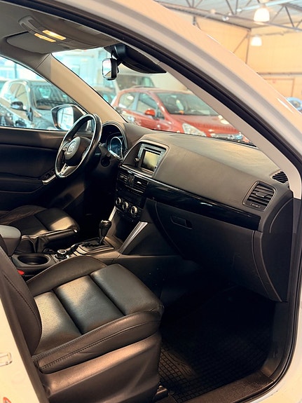 Mazda CX-5 9 of 14