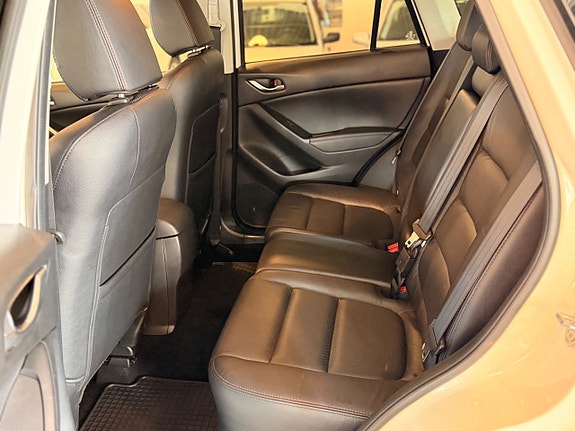 Mazda CX-5 8 of 14