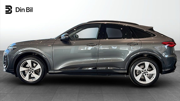 Audi Q5 2 of 5