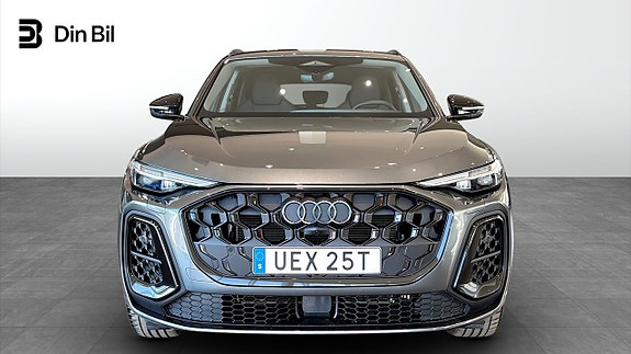 Audi Q5 4 of 5