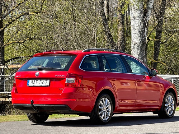 Skoda Octavia 6 of 21