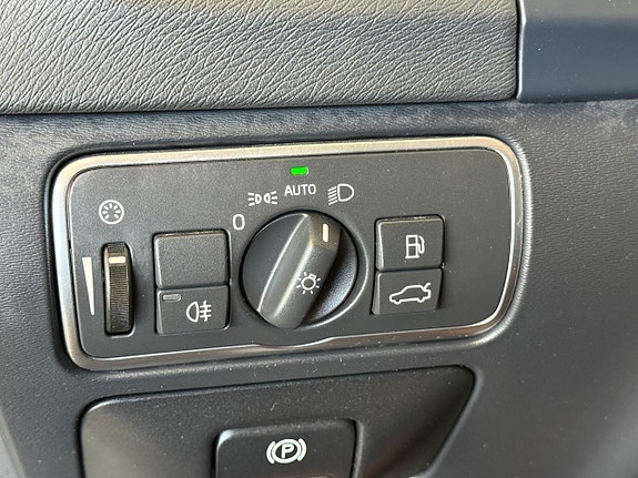 Volvo V60 28 of 30