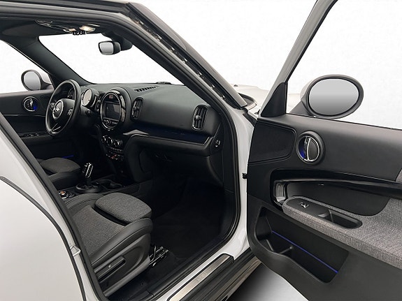 MINI Countryman C 23 of 30