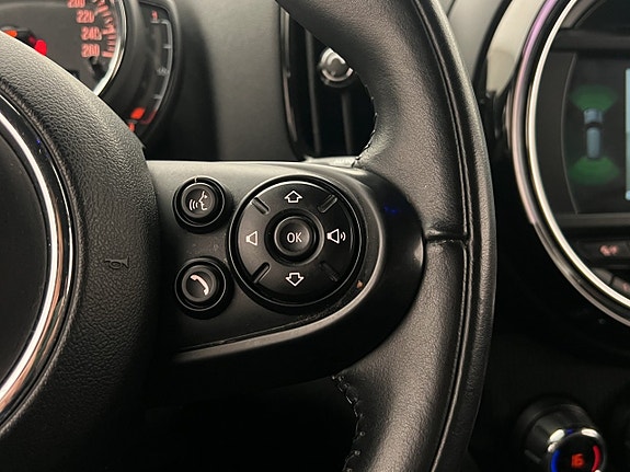 MINI Countryman C 14 of 30