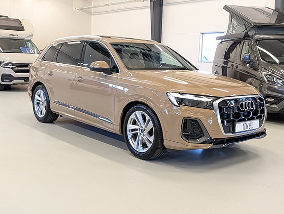 Audi Q7 7 of 29