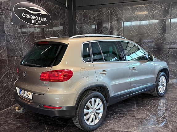 Volkswagen Tiguan 4 of 23