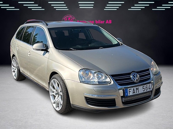 Volkswagen Golf V 2 of 20