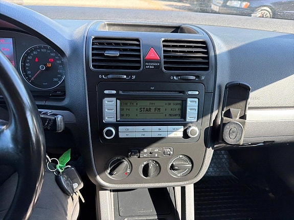 Volkswagen Golf V 12 of 20