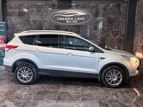 Ford Kuga 8 of 23