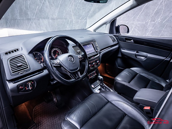 Volkswagen Sharan 11 of 30