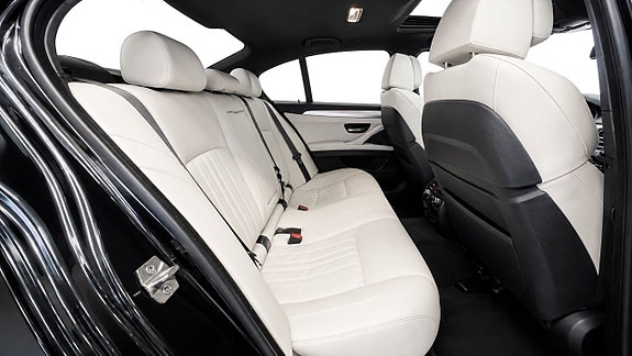 BMW M5 15 of 26