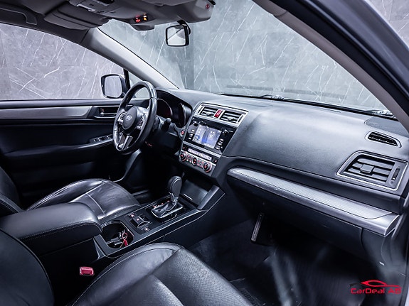 Subaru Outback 14 of 30