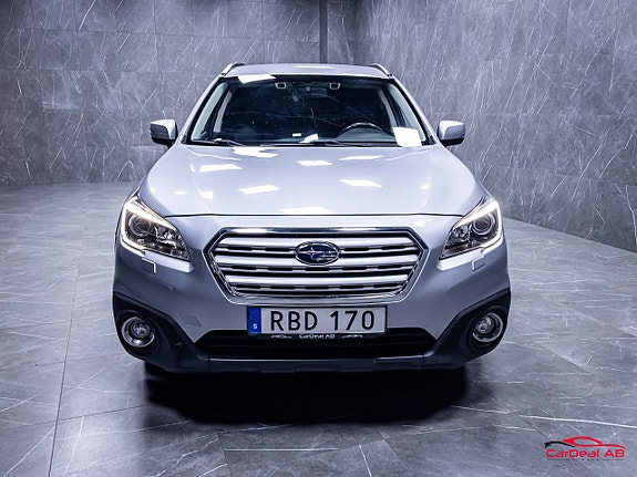 Subaru Outback 2 of 5