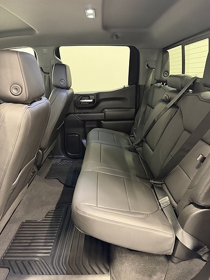 Chevrolet Silverado 1500 16 of 16