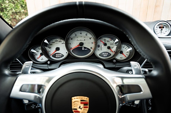 Porsche 911 26 of 30