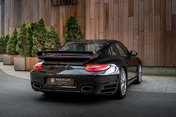 Porsche 911 10 of 30