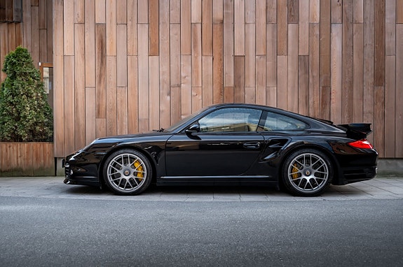 Porsche 911 6 of 30