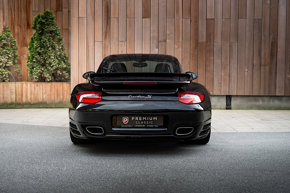 Porsche 911 9 of 30