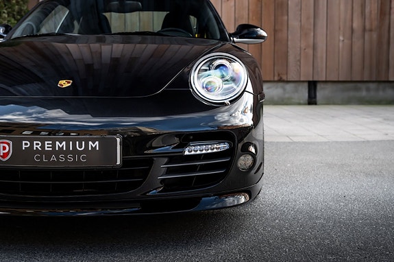 Porsche 911 20 of 30